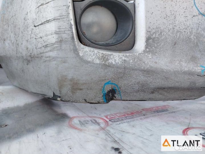 Бампер передний toyota prius