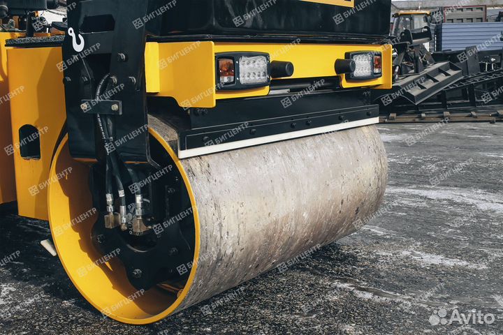 Дорожный каток Runmax DRC204E, 2023