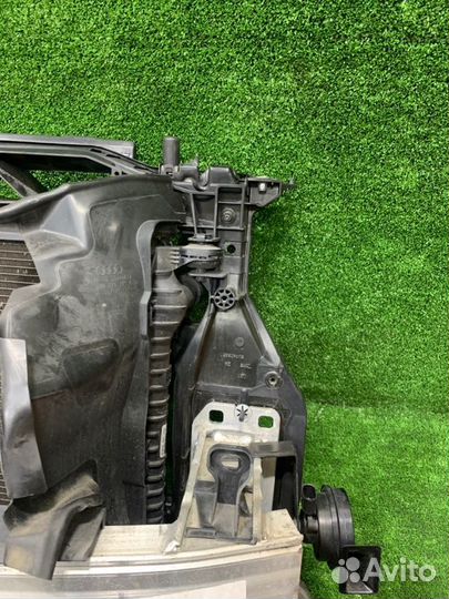 Кассета радиаторов в сборе передняя Audi A6 C7 4G