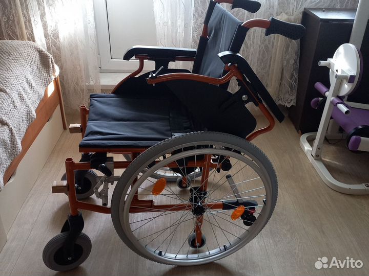 Коляска инвалидная