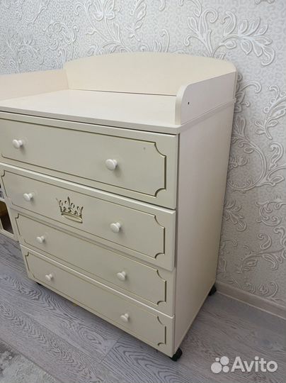 Пеленальный комод