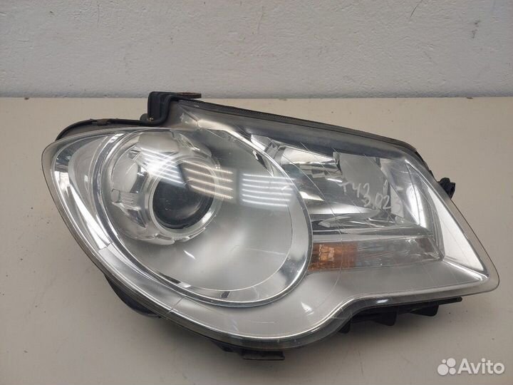 Фара (передняя) Volkswagen Touran, 2008