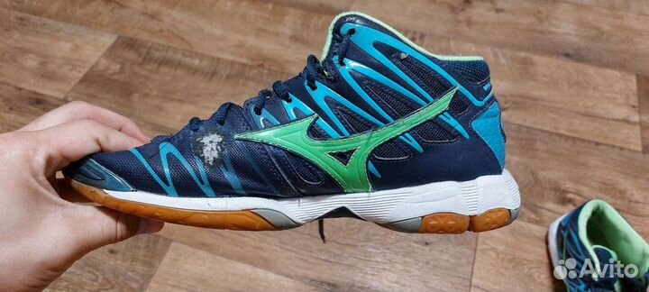 Кроссовки Mizuno Wave Tornado X2