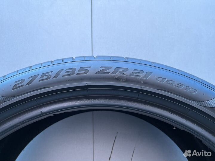 Pirelli P Zero 275/35 R21