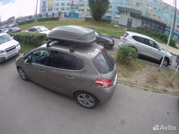 Бокс на крышу Peugeot 208 (2012)