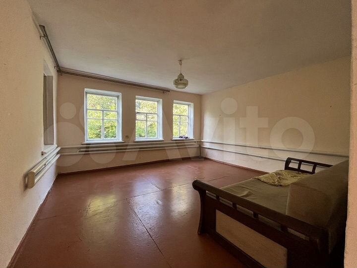 Дом 58 м² на участке 10 сот.