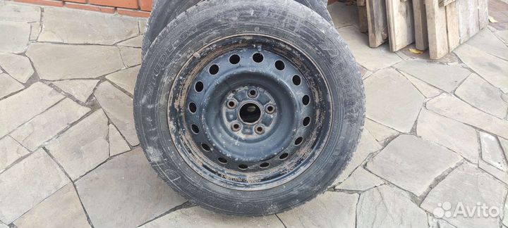 Yokohama Ice Guard Studless IG50 205/60 R16