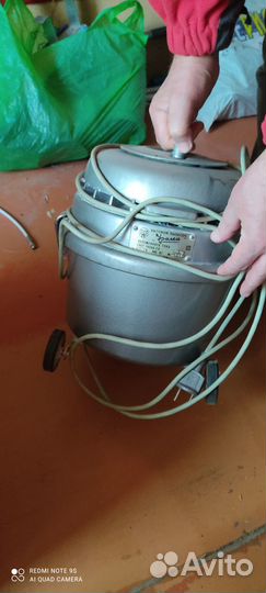 Электропылесос Уралец СССР