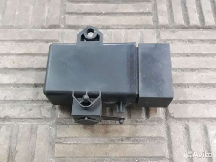 Блок подогрева сидений Skoda Octavia A5