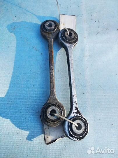 Стойка стабилизатора переднего 7l0411317