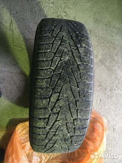 Nokian Tyres Hakkapeliitta 7 SUV 225/60 R17