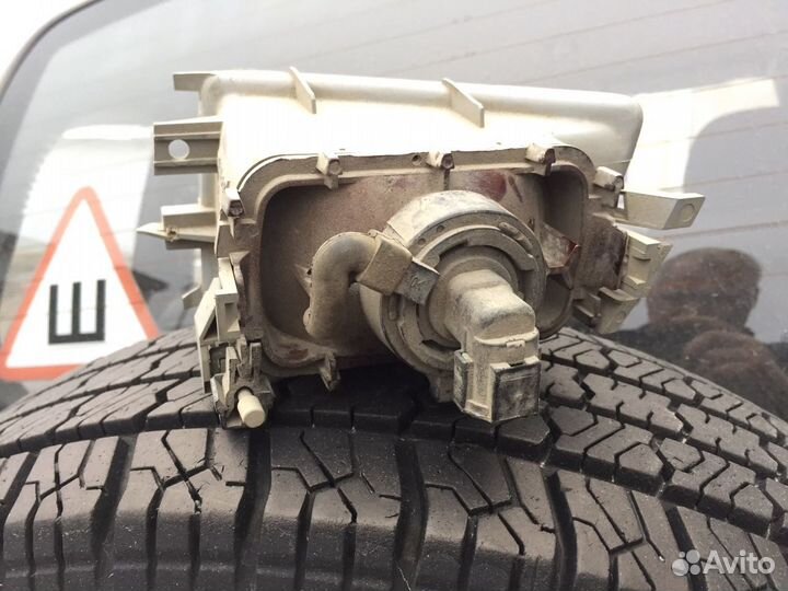 Фара противотуманная nissan valeo 26150 2F 000 P11