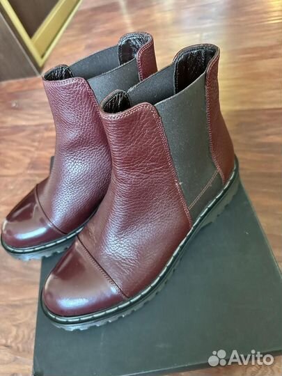 Ботинки женские