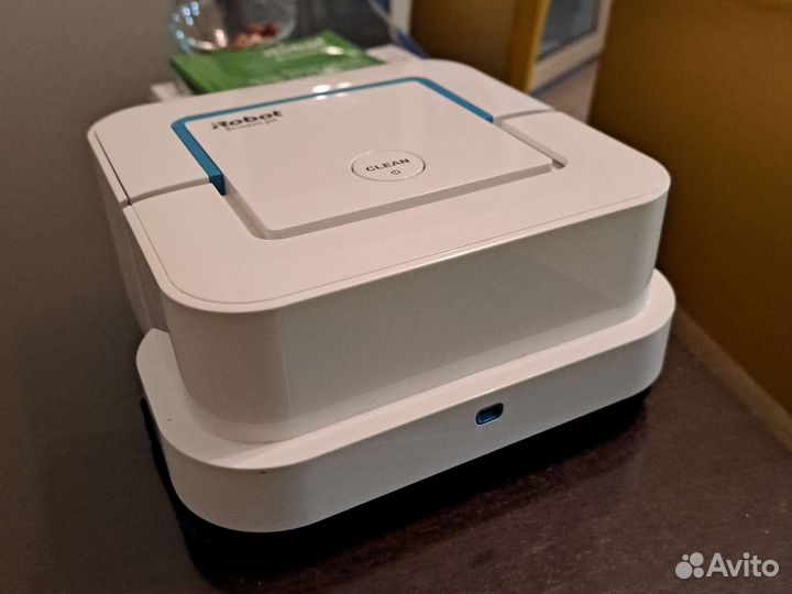Робот пылесос