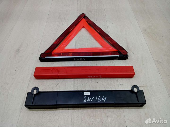 Аварийный знак Мерседес мл 164