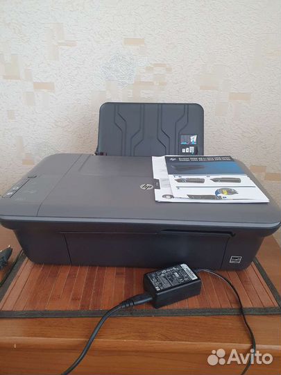 Принтер- сканер HP Deskjet 1050