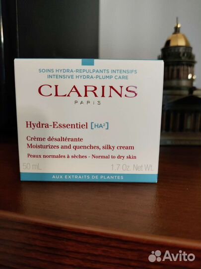 Крем для лица clarins