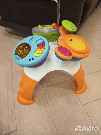 Развивающий столик chicco