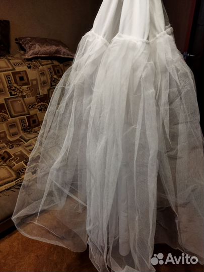 Свадебное, юбка для придания объема платью и фата