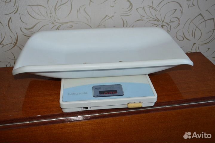 Электронные весы для новорожденных