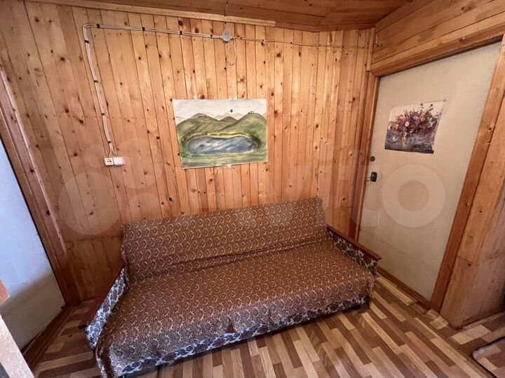 Дом 72 м² на участке 4 сот.