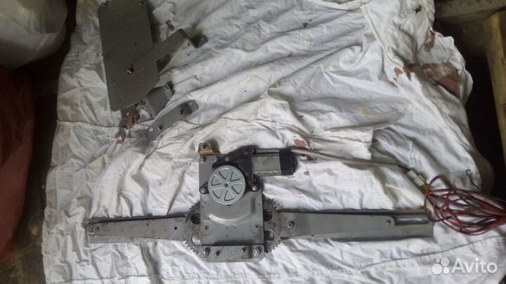 Электро стекло подъемник