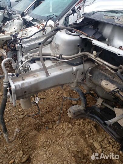 Передние четверти Форд Фокус 2