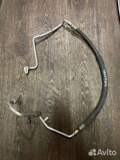 Трубка кондиционера Defender 300tdi 2.5 дизель