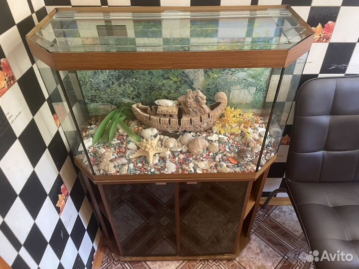 Аквариум 150 литров с тубмбой