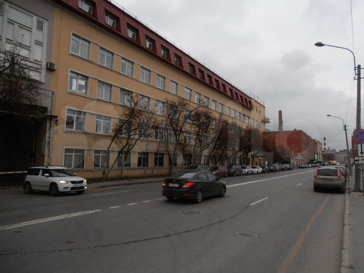 9489м² коплекс зданий в Василеостровском р-не