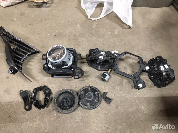 Bmw e60 e70 запчасти детали фар