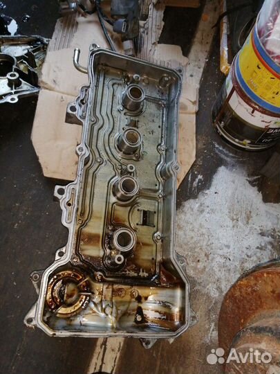 Клaпанная крышка Nissan Тiida нr16dе