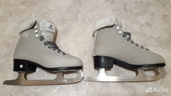 Коньки женские 36 размер