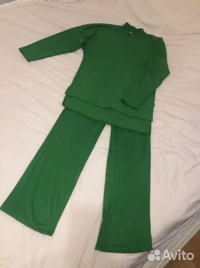 Костюм новый