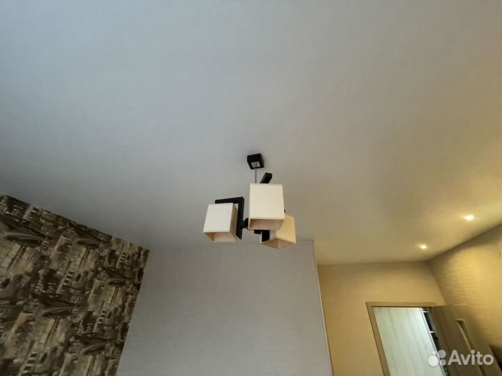 Люстра потолочная