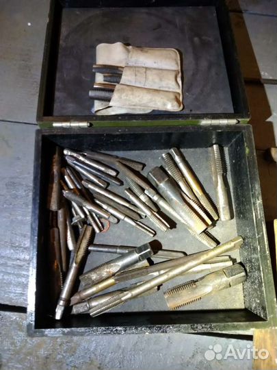 Метчики и плашки СССР