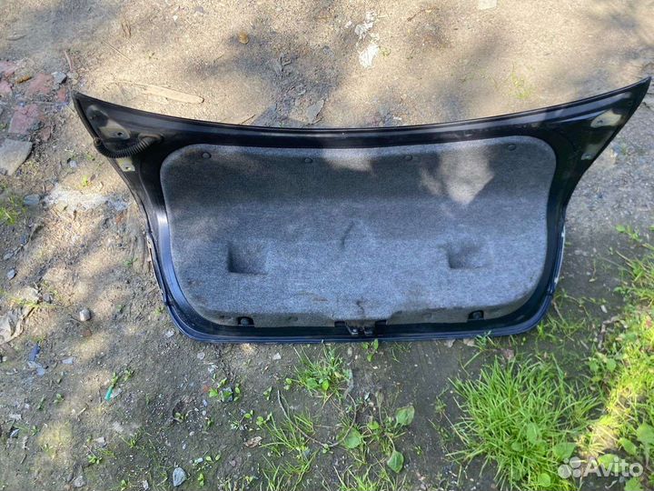 Крышка багажника bmw e90