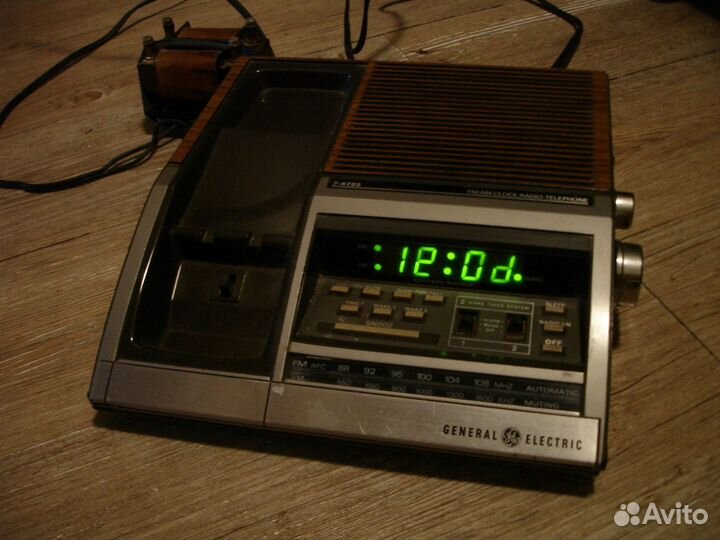 Винтажный телефон Vintage General Electric