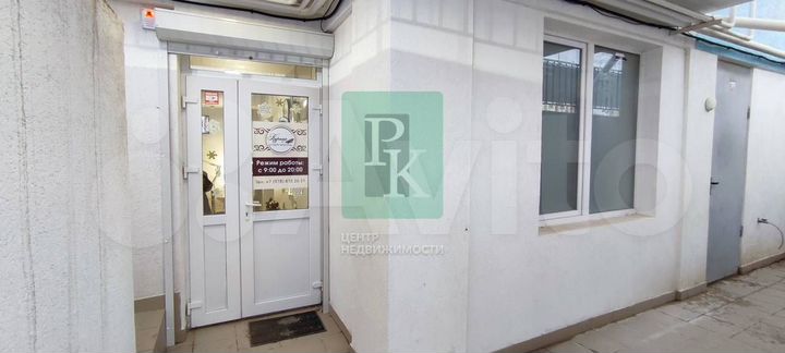 Помещение 40 м2 на первой линии Горпищенко