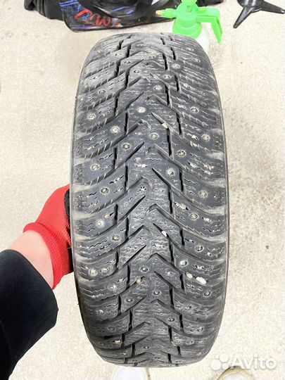 Nokian Tyres Hakkapeliitta 8 185/60 R15 88T