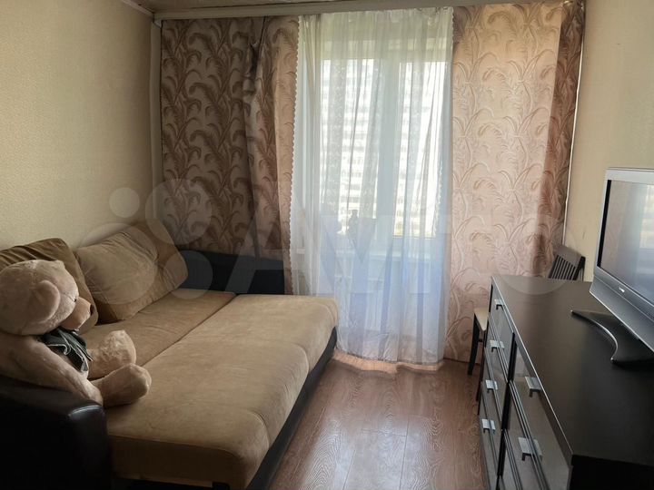 2-к. квартира, 52 м², 10/16 эт.