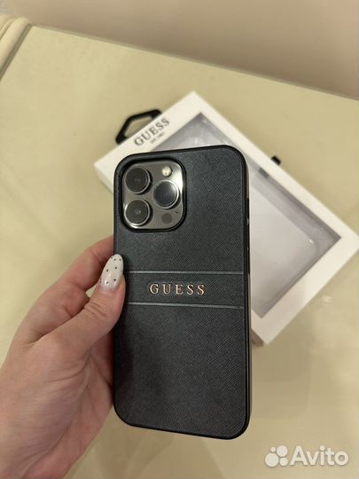 Чехол для iPhone 13 pro Guess