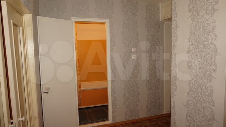 2-к. квартира, 59 м², 4/10 эт.