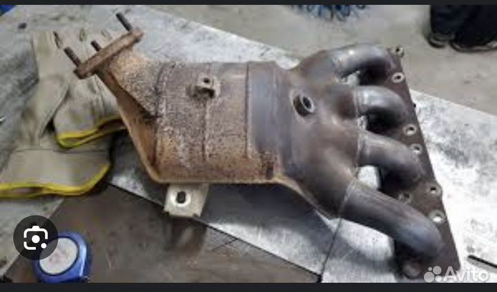 Выпускной колектор приора