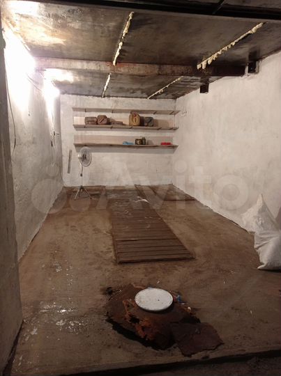 Машиноместо, 20 м²
