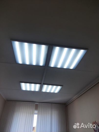 Светильник потолочный светодиодный
