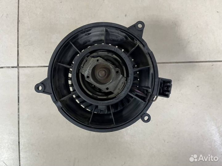 Моторчик отопителя Ford Fusion JU 2002-2012