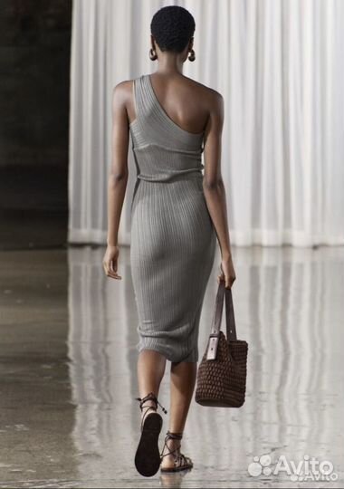 Платье zara
