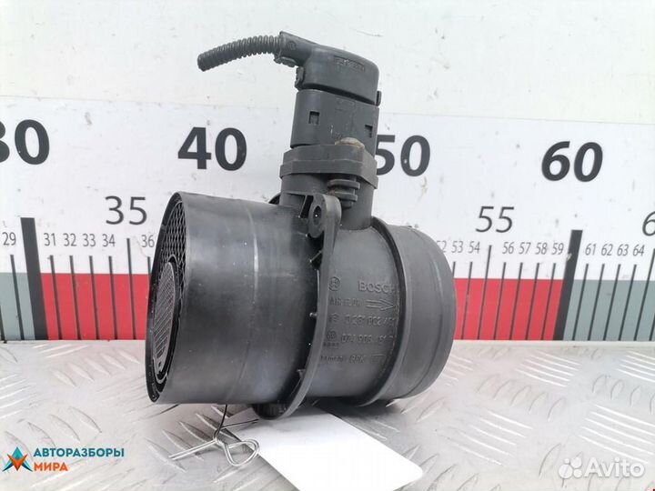 Расходомер воздуха Volkswagen Sharan рест. 2002