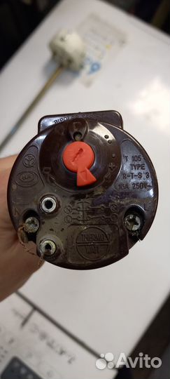 Термостат стержневой с термозащитой t-105